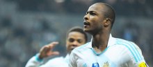 André Ayew est du milieu...