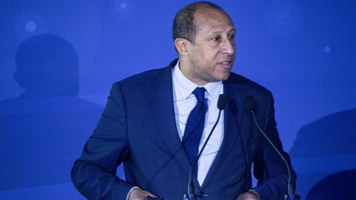 Foot - La FFF devrait retirer son soutien à Gianni Infantino