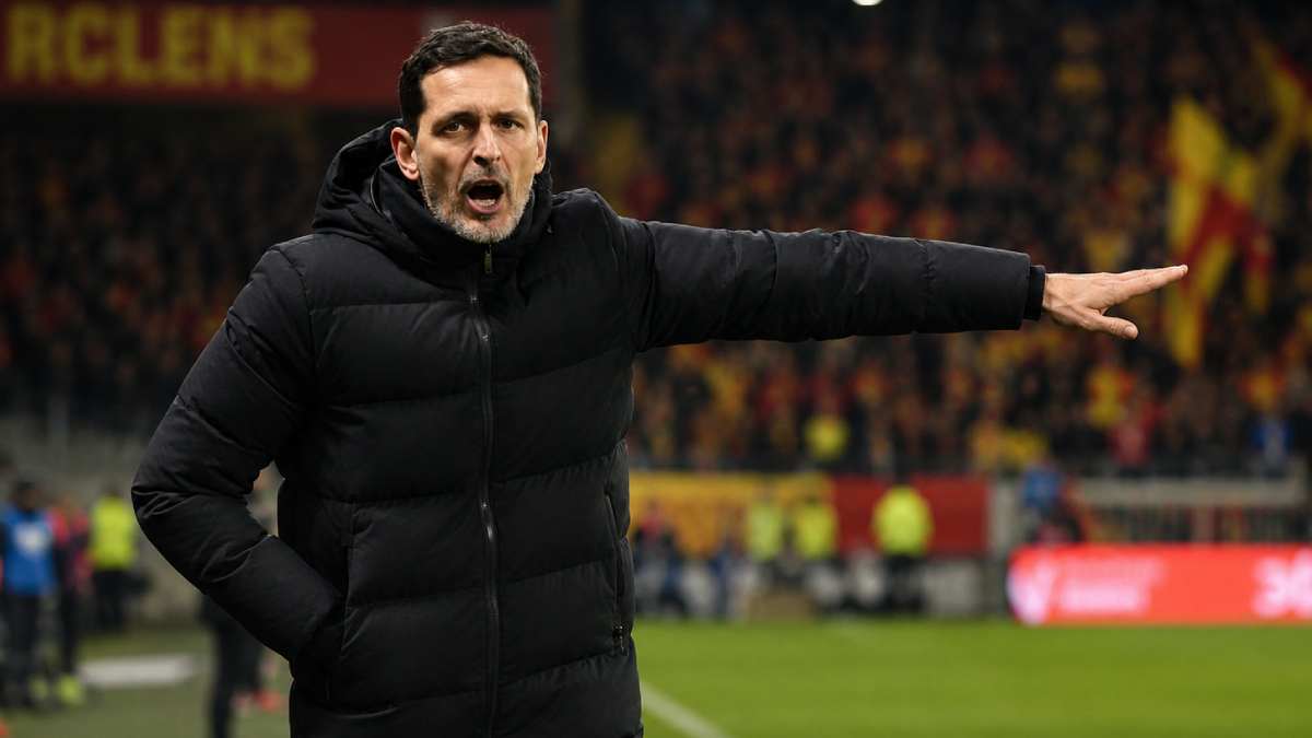 Foot - Dino Toppmoller sort du silence et explique sa rupture avec Lens