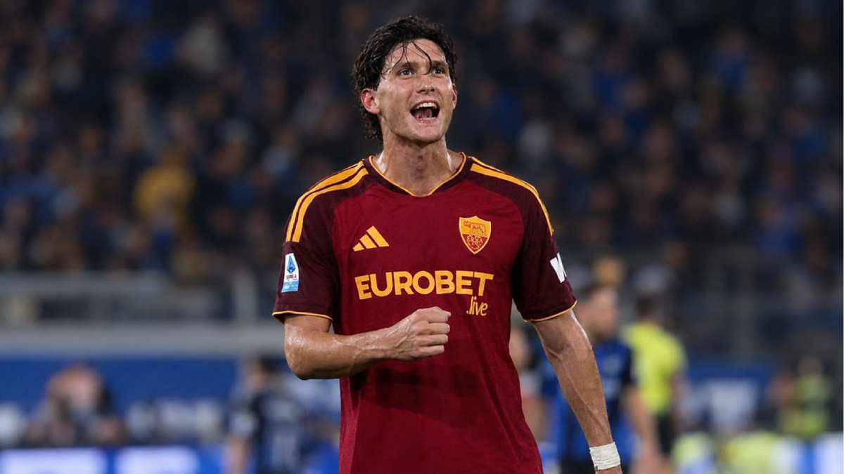 Foot - Balerdi réussit ses débuts à la Roma et séduit déjà en Italie